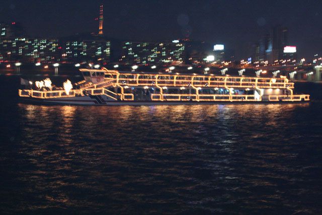 유람선 야경사진 2